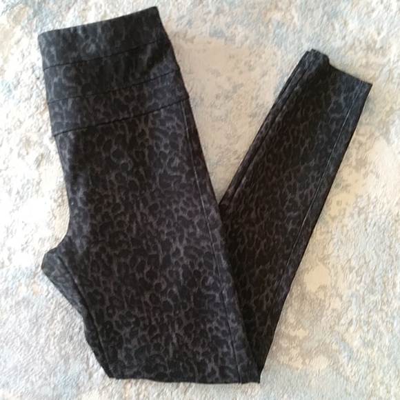 Jolt Leopard Print High-Waisted Legging Pant S Black Gray - Picture 4 of 16